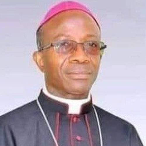 Bishop Estêvão Binga