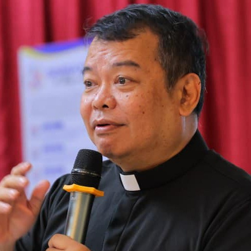 Bishop Roberto Orendain Gaa