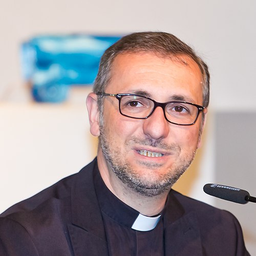 Archbishop Stefan Heße (Hesse)