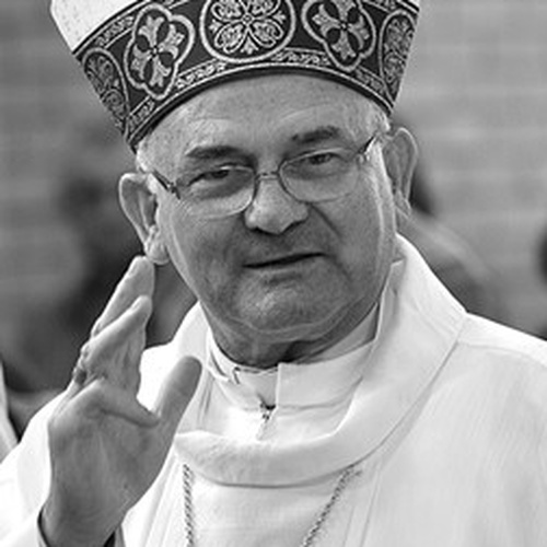 Bishop Canísio Klaus