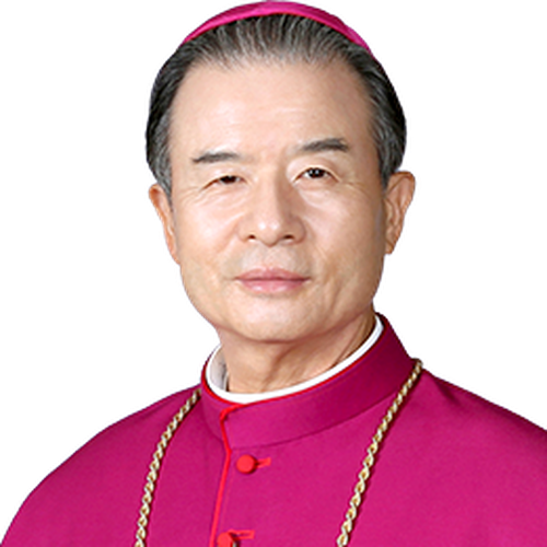 Bishop Mathias Ri Iong-hoon Lee Yong-Hoon