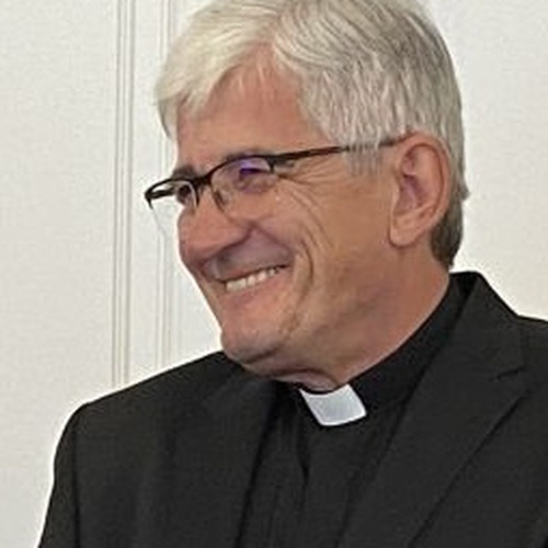 Bishop Željko Majić