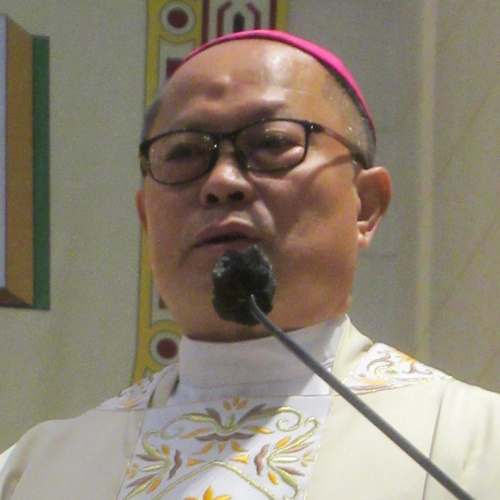 Bishop Jose Elmer Imas Mangalinao