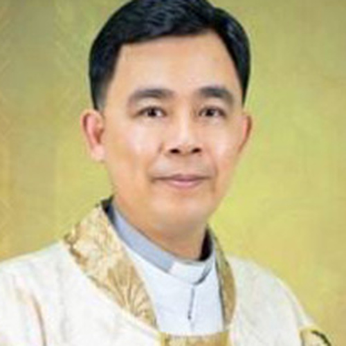 Bishop Paul Trairong Multree