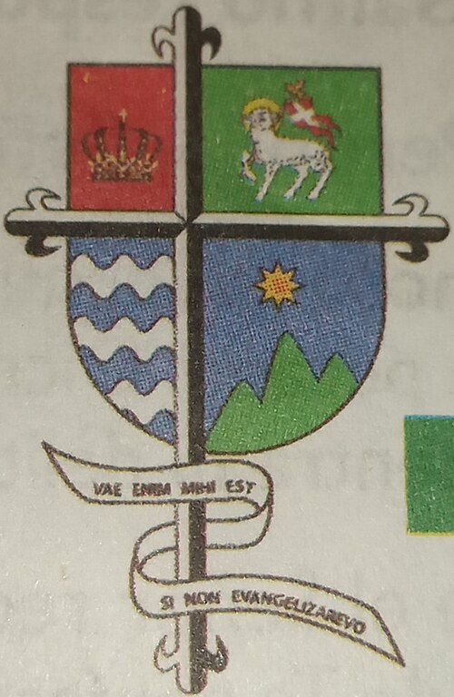 Coat of arms of Jorge Giovanny Pazmiño Abril OP, Bishop of Ambato.