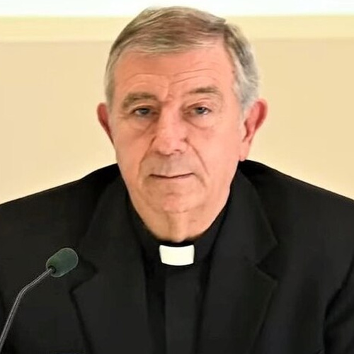 Bishop José Luis Retana Gozalo