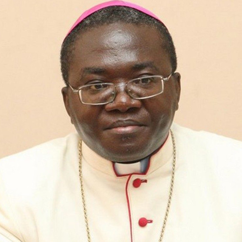 Bishop Emílio Sumbelelo